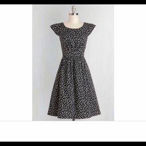🖤 Emily and Fin ModCloth Fit and Flare Polka Dots